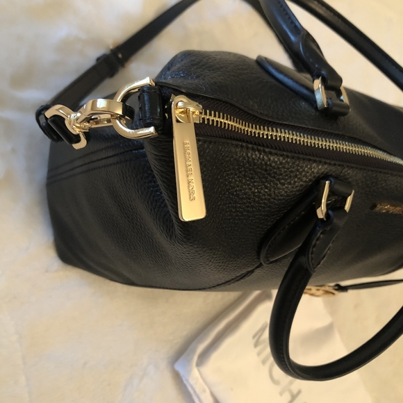 011 -MICHAEL Michael Kors Black Lenox Large Satchel, Shoulder, and Crossbody Bag - Picture 7 of 14